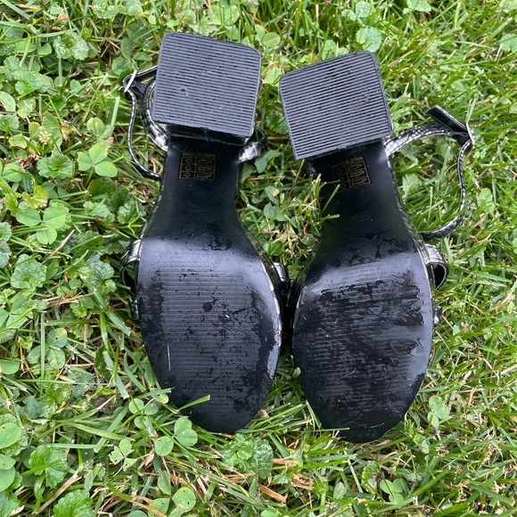 New never worn size 6 womens So Me heels - Picture 5 of 6